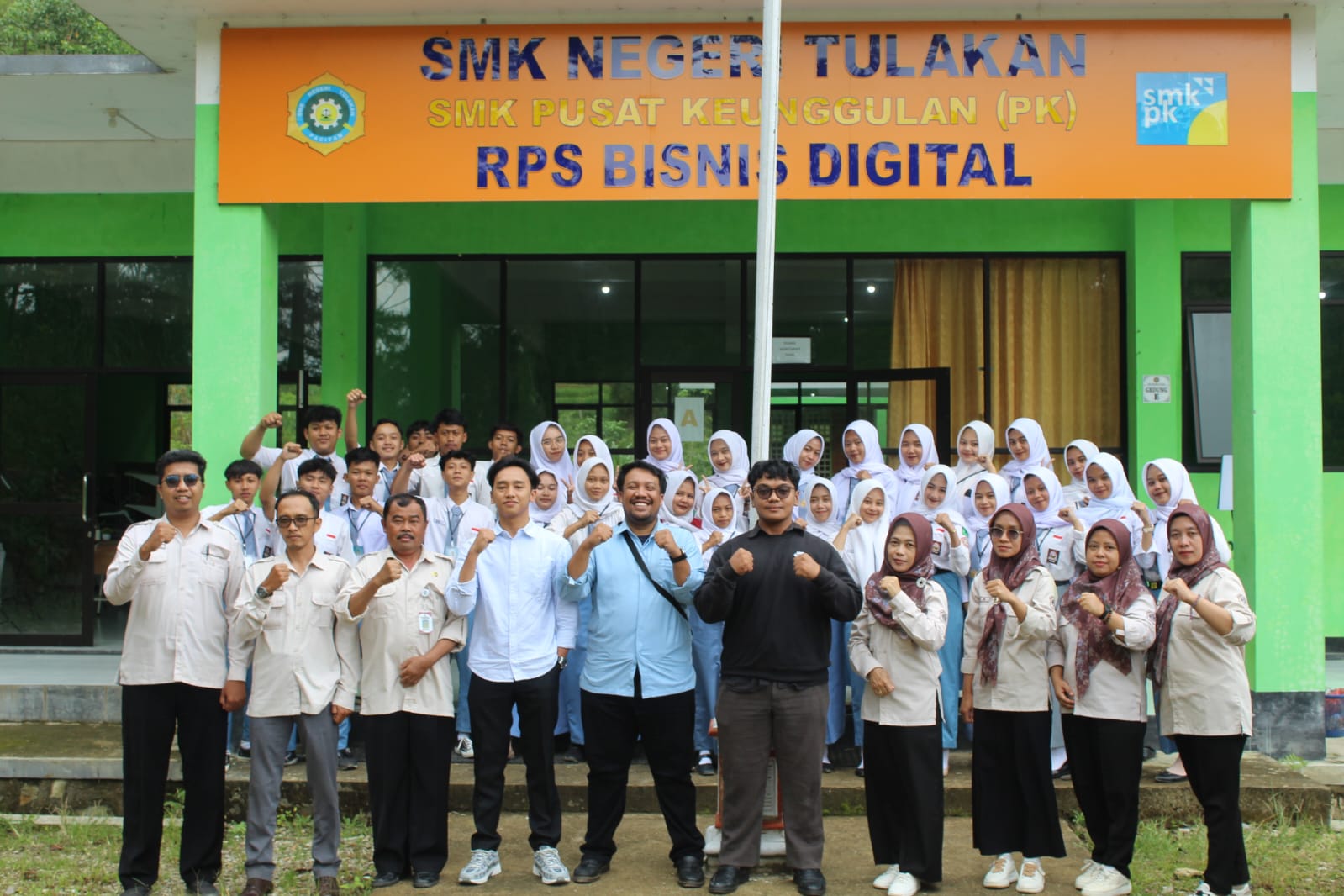 Perkuat Ekosistem Digital, PT Indo Bismar Uji Kompetensi Siswa SMKN 1 Tulakan Pacitan