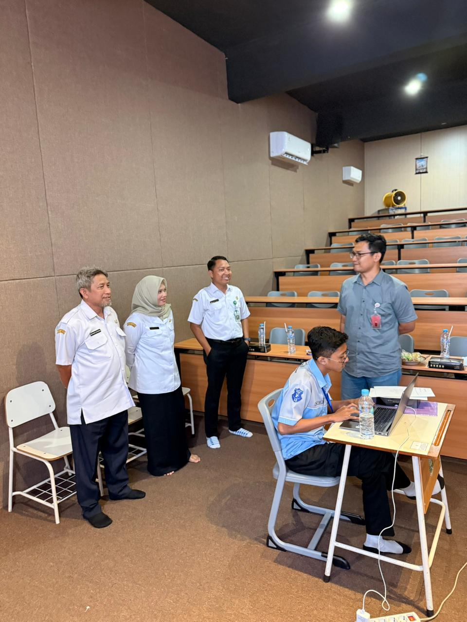 Penguji UKK TKJ di SMK YPI Darussalam 1 Cerme Gresik